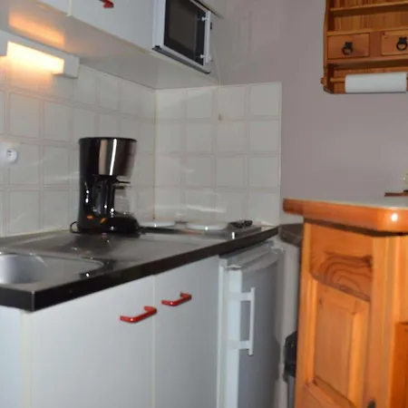 Apartment Climatise Avec Piscine, Proche Et Centre, Parking Prive - 4 Couchages - Fr-1-250-146 Le Grau-du-Roi