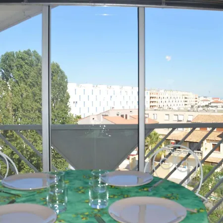 Climatise Avec Piscine, Proche Et Centre, Parking Prive - 4 Couchages - Fr-1-250-146 Le Grau-du-Roi
